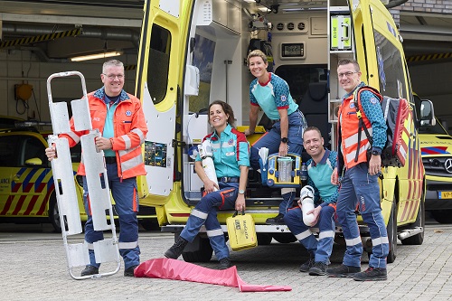 Nieuwe ambulancekleding